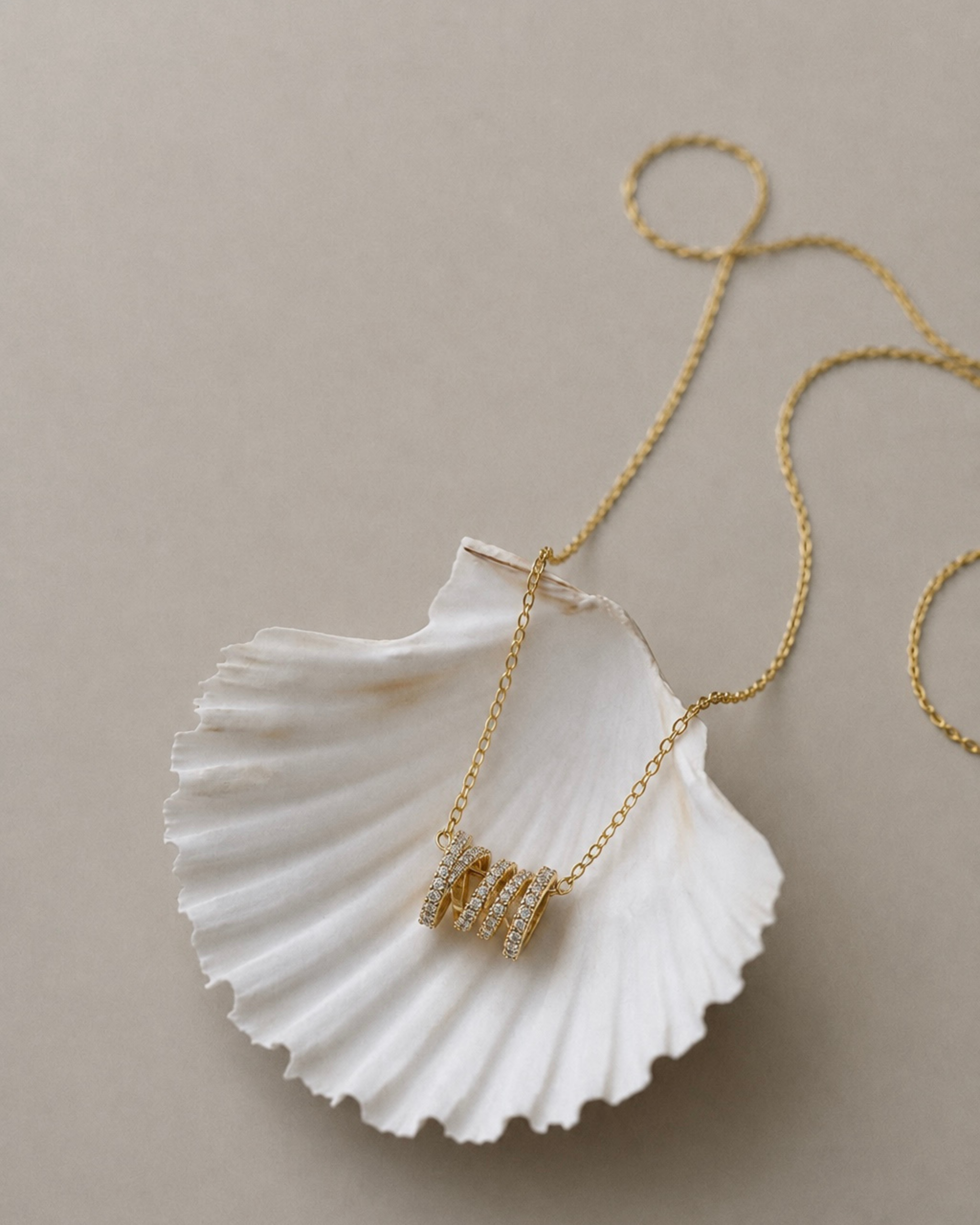 Plot Twist Necklace