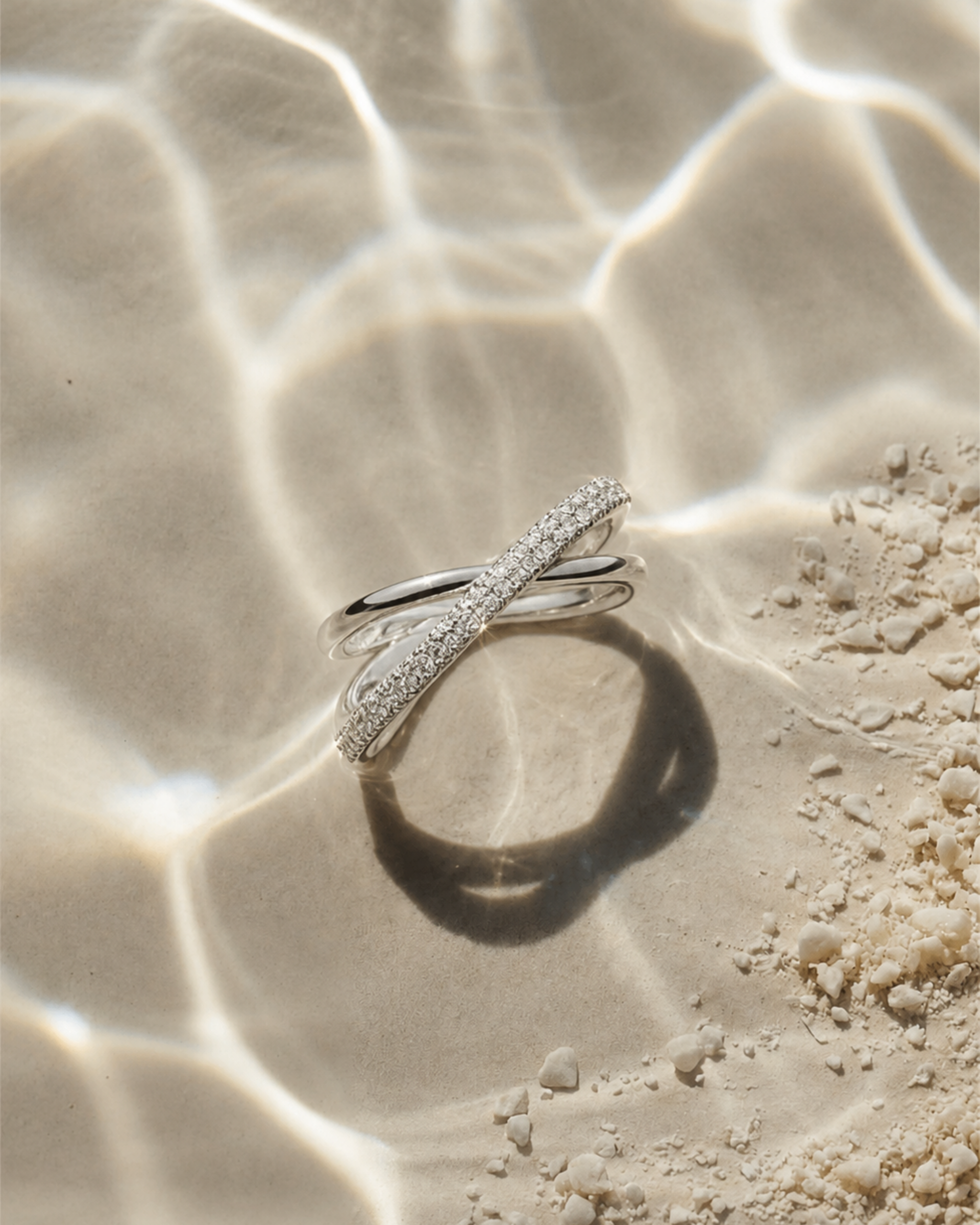 Crossed Lines Ring – Silver US Size 8